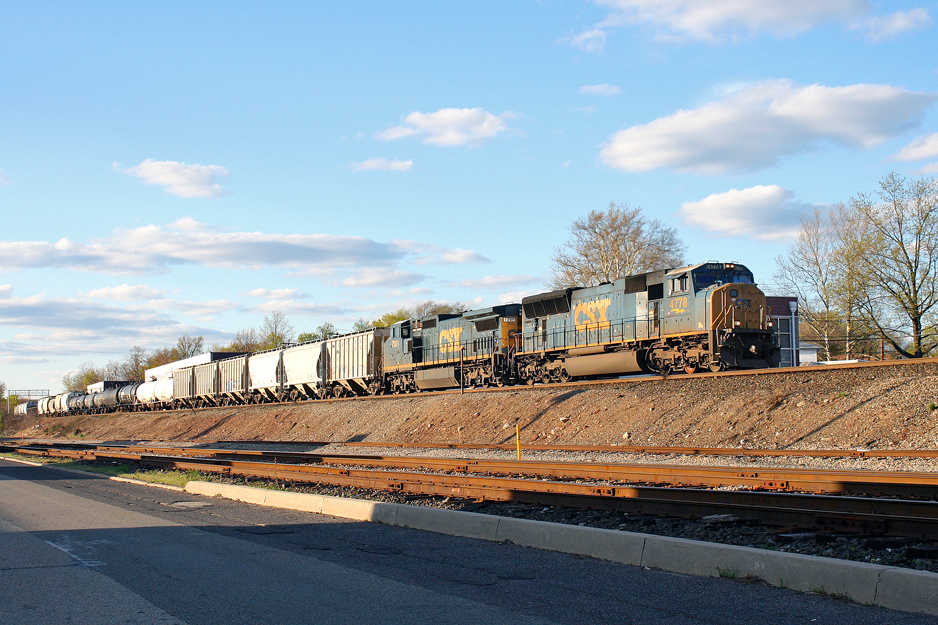 CSX 4778 on Q-439